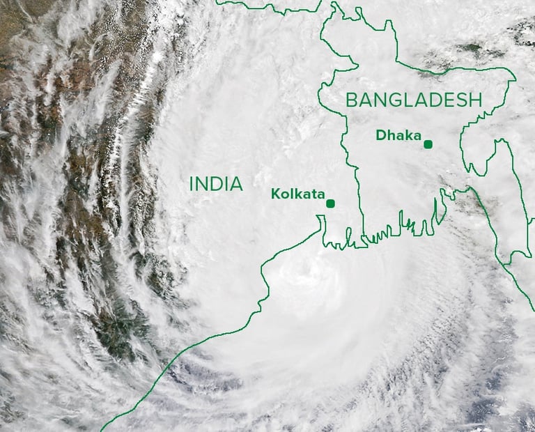 Cyclone Amphan hits Bangladesh and India 2020