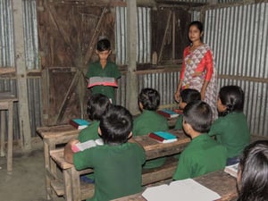 Kids in Bangladesh classroom