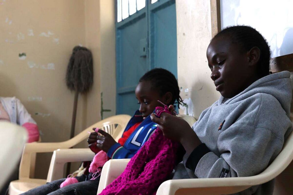 More kids learning crochet